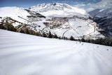 Vue station Alpe d'Huez en hiver : (Photographie couleur) - Cyrille Quintard Photography : Tableau photo de montagne
